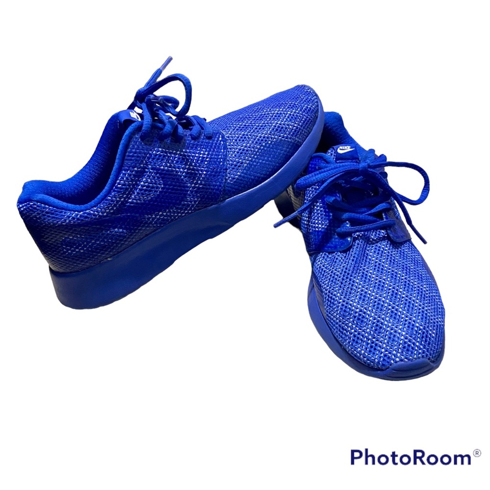 racer blue shoes